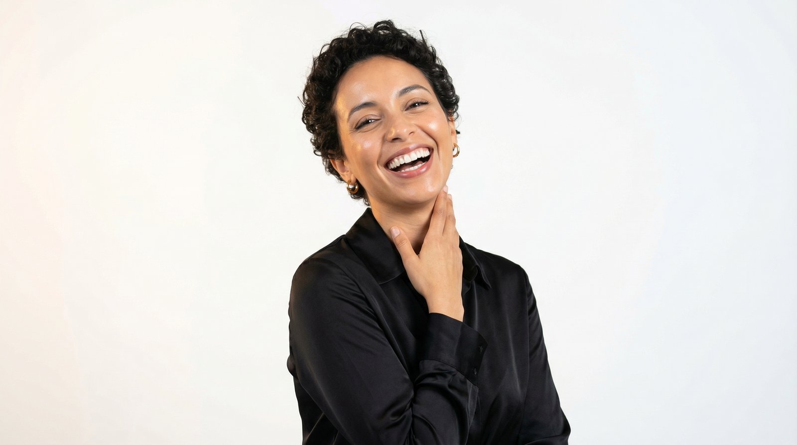 Patiente souriante au Centre Dentaire El Wahda, Casablanca